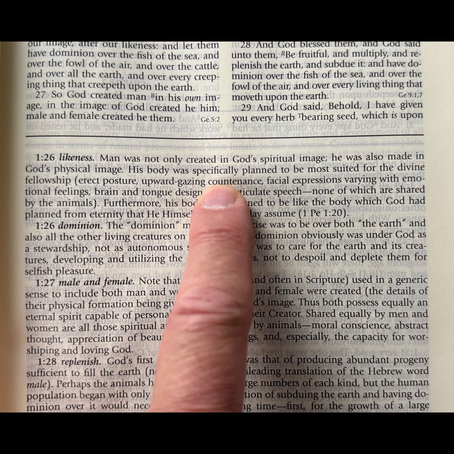 The Henry Morris KJV Study Bible (Defenders Edition)